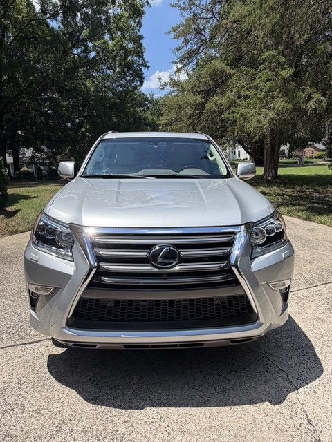 2017 Lexus GX GX 460 Luxury (photo 7) — photo 7