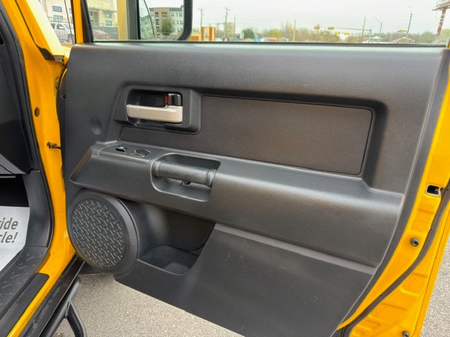 2007 Toyota FJ Cruiser in Austin, TX (photo 12) — photo 12