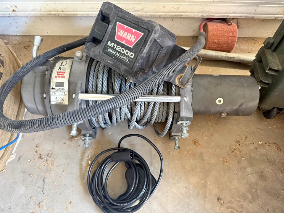 Warn M12 Heavyweight Winch in Buckeye, AZ (photo 1) — photo 1