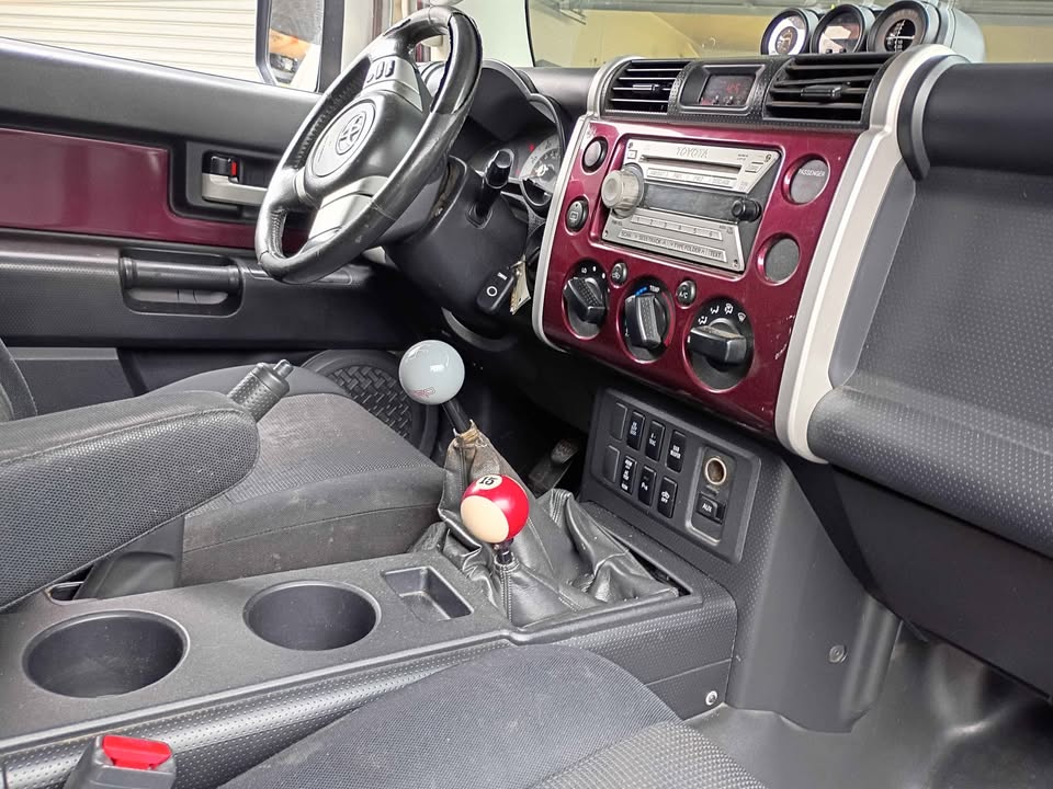 2008 Toyota FJ Cruiser · Sport Utility 2D in Los Angeles, CA (photo 3) — photo 3
