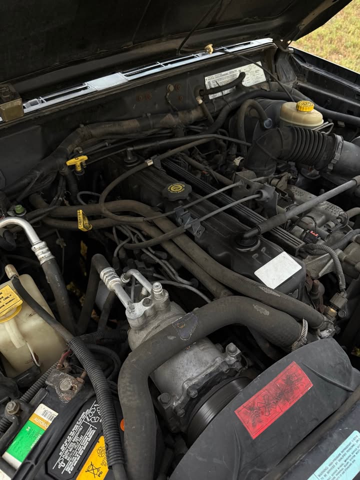 1998 Jeep Cherokee · XJ 158,000 Original Miles in Fort Collins, CO (photo 10) — photo 10