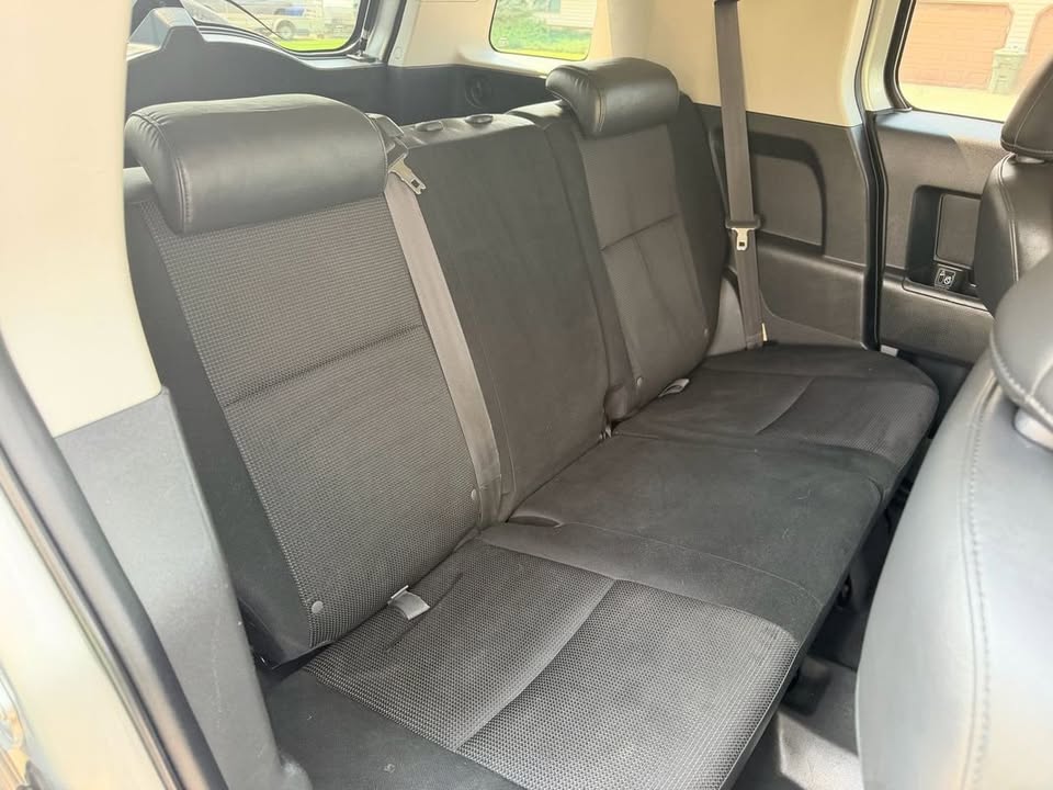 2007 Toyota FJ Cruiser A S in Denver, CO (photo 5) — photo 5