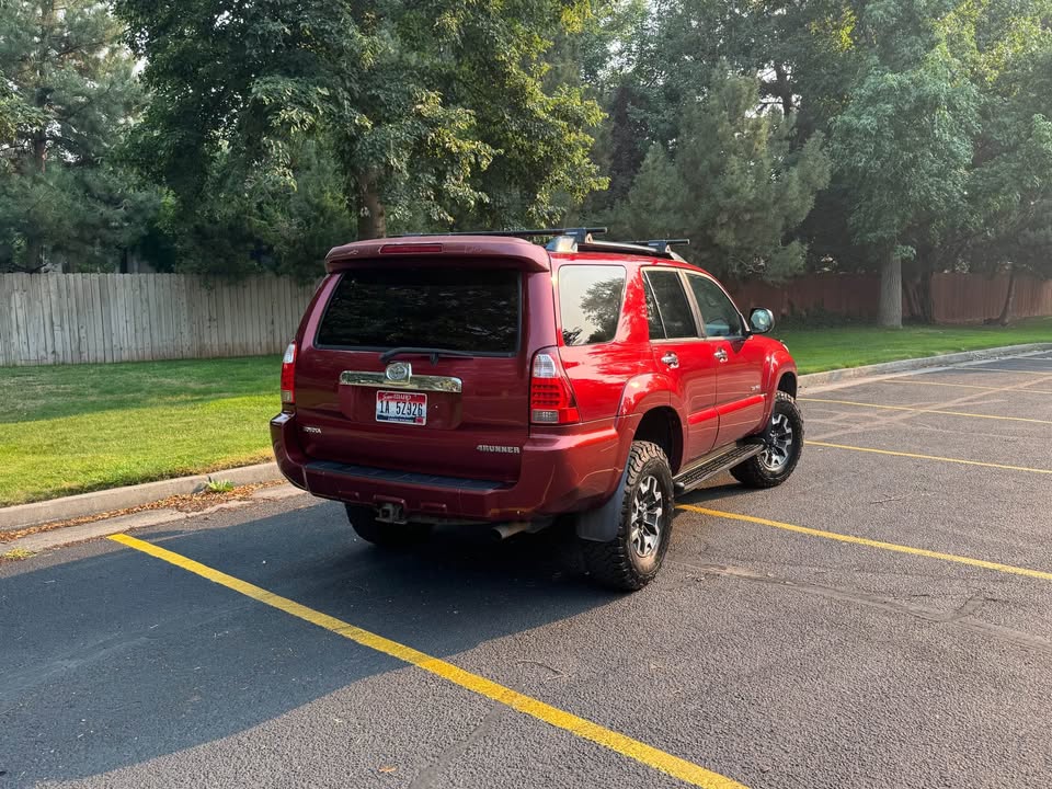 2008 Toyota 4Runner SR5 4WD — 4th Gen, Lifted, No Rust in Boise, ID (photo 4)