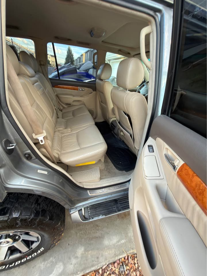 2004 Lexus GX · GX 470 Sport Utility 4D in Saratoga Springs, UT (photo 8) — photo 8