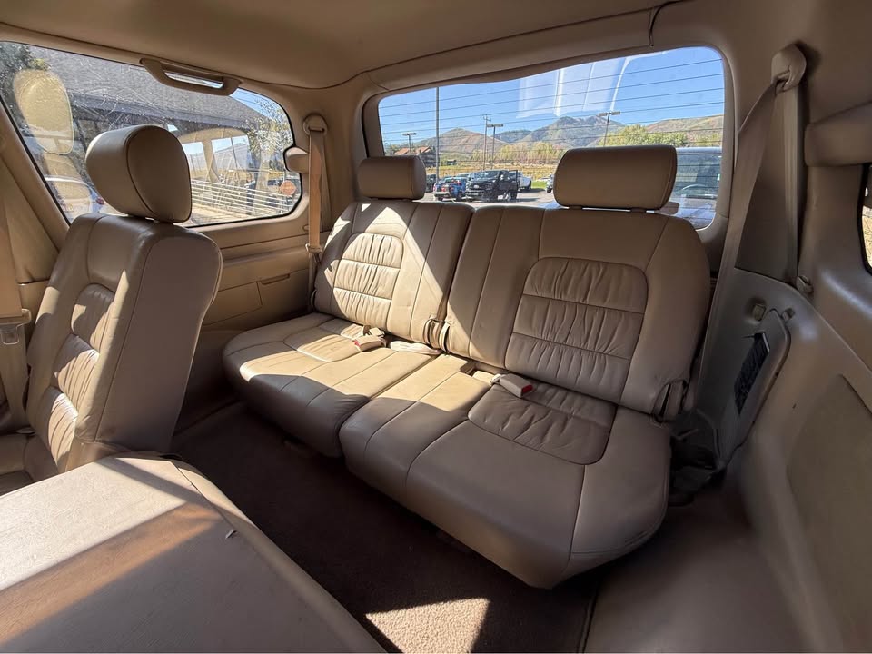 2000 Lexus LX · LX 470 Sport Utility 4D in Park City, UT (photo 9) — photo 9