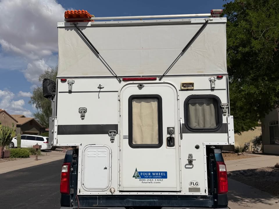 2013 Four Wheel Camper grandby (photo 2) — photo 2