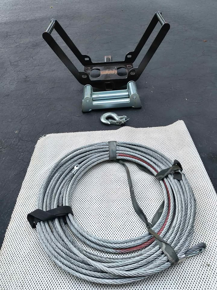 Smittybilt or Other Winch Accessories in Grafton, WI (photo 2) — photo 2