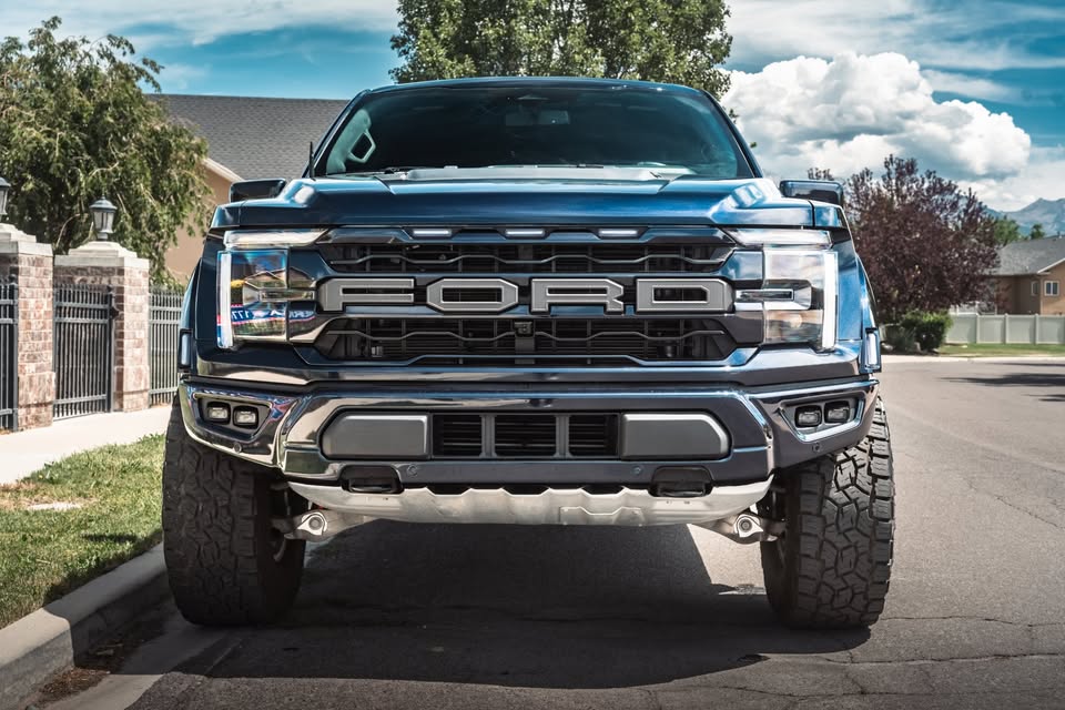 2025 Ford F-150 Raptor SuperCrew Pickup 4D 5 1/2 ft in Orem, UT (photo 5) — photo 5