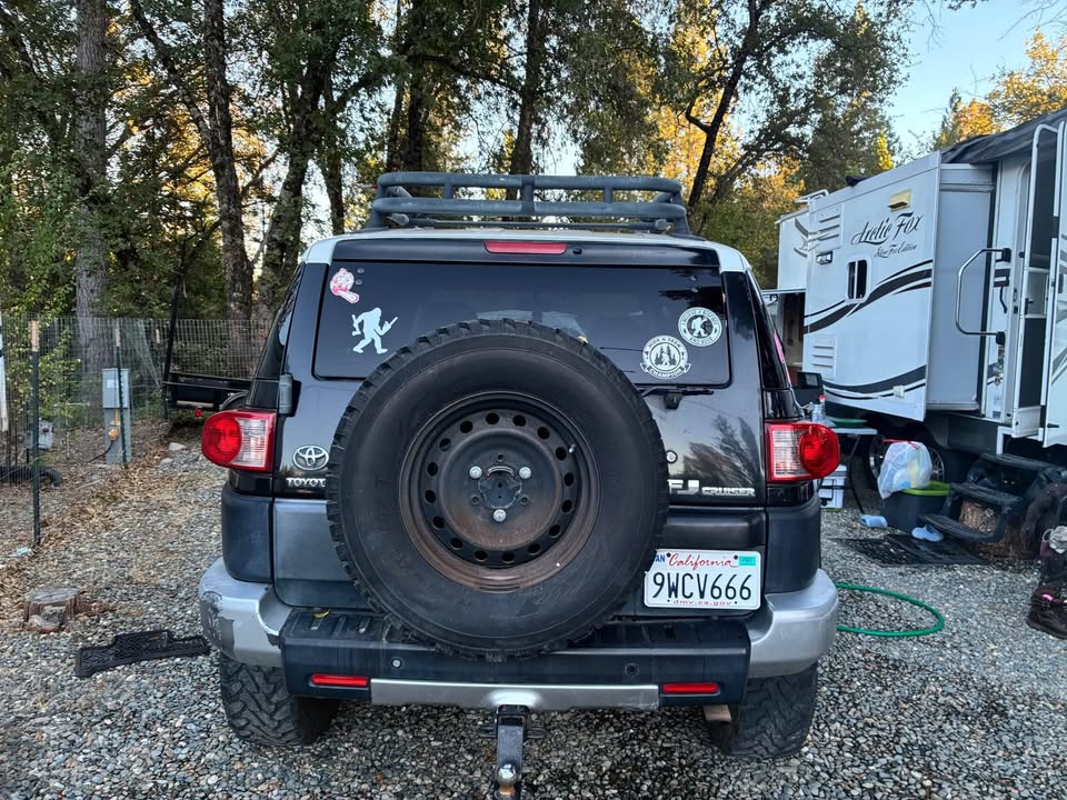 2007 Toyota FJ Cruiser in Dobbins, CA (photo 9) — photo 9