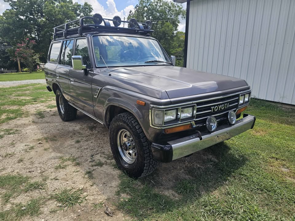1989 Toyota landcruiser 4x4 Read add (photo 3) — photo 3