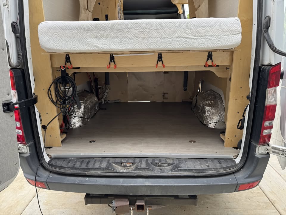 2015 Mercedes Sprinter 2500 144" High Roof - Custom Van Build w/ Solar in Portland, OR (photo 2)