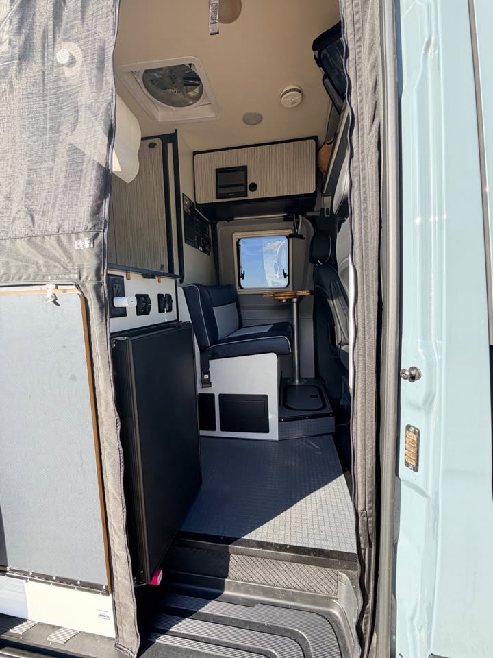 2021 Winnebago revel in Concord, NH (photo 8) — photo 8