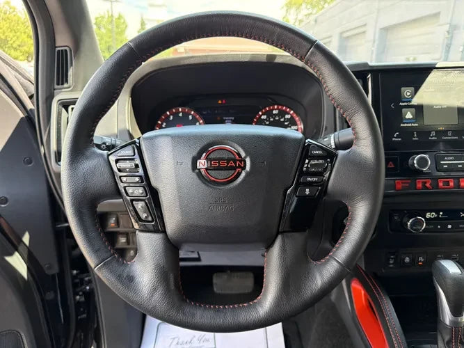 2026 Nissan Frontier Crew Cab PRO-4X 4x4 in Aurora, CO (photo 12)