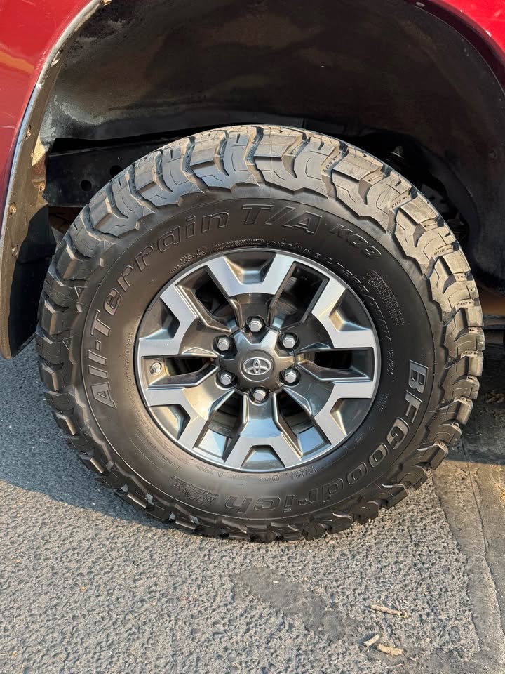 2008 Toyota 4Runner SR5 4WD — 4th Gen, Lifted, No Rust in Boise, ID (photo 6)