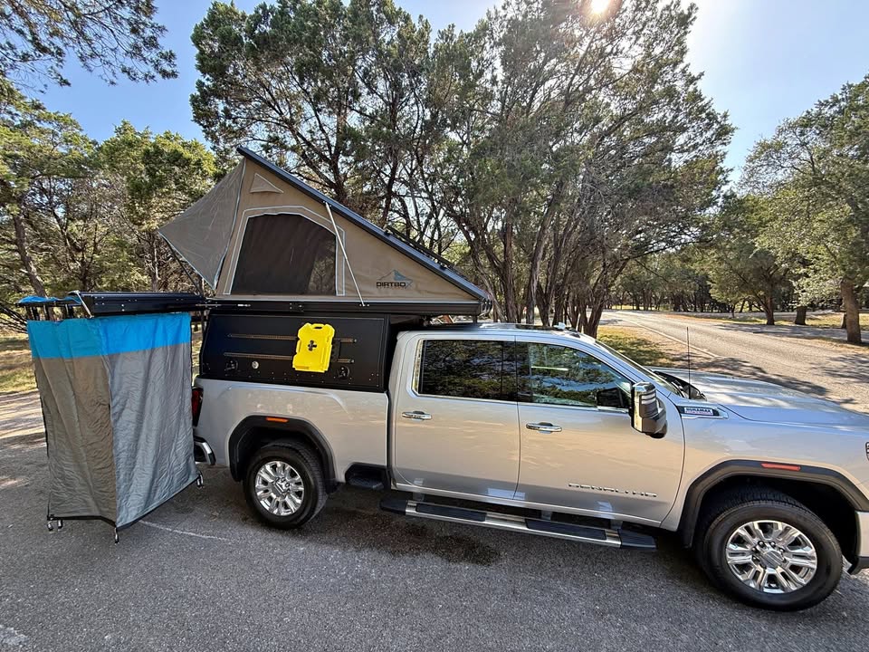 2025 DirtBox Overland Canopy Camper, Fits 2020+ Chevy GMC 2500 3500 in Austin, TX (photo 1) — photo 1