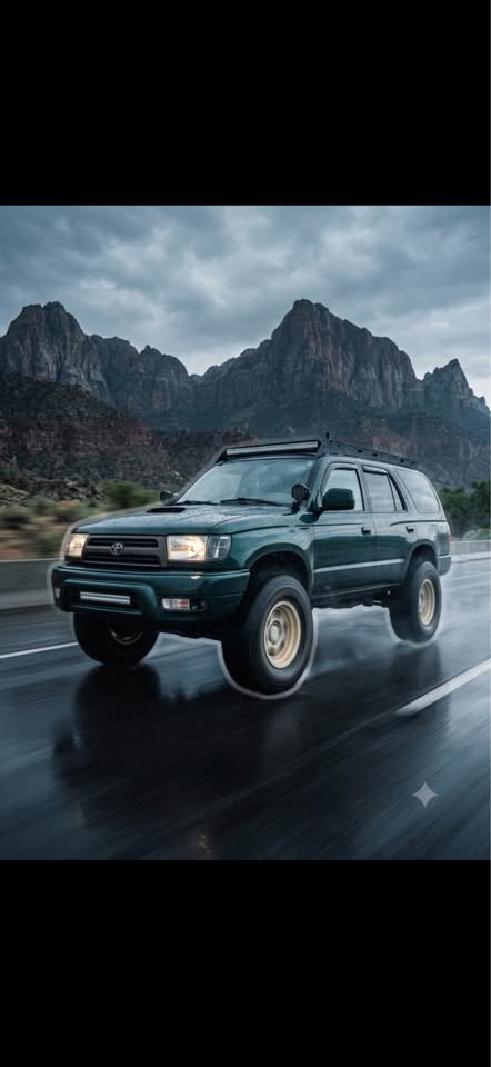 1999 Toyota 4Runner · SR5 Premium Sport Utility 4D in Layton, UT (photo 9) — photo 9