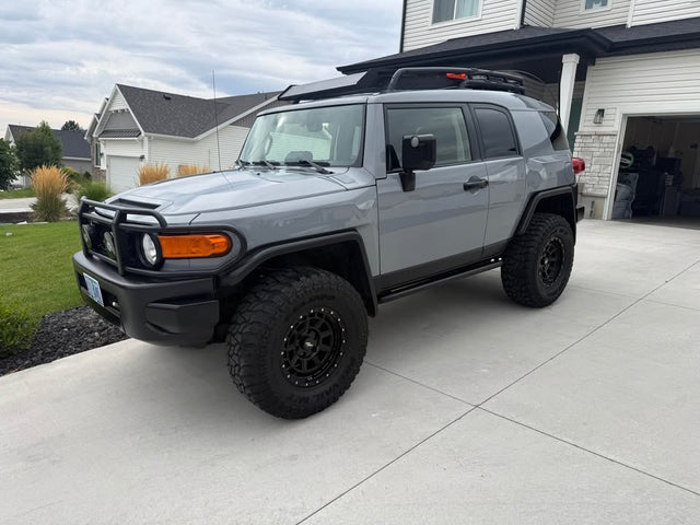 2013 Toyota FJ Cruiser Trail Teams 6 spd — photo 3