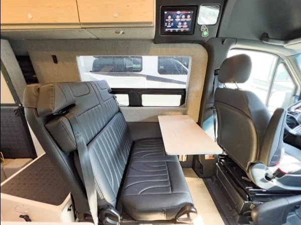2025 Storyteller Overland DARK MODE OG AWD (photo 12) — photo 12
