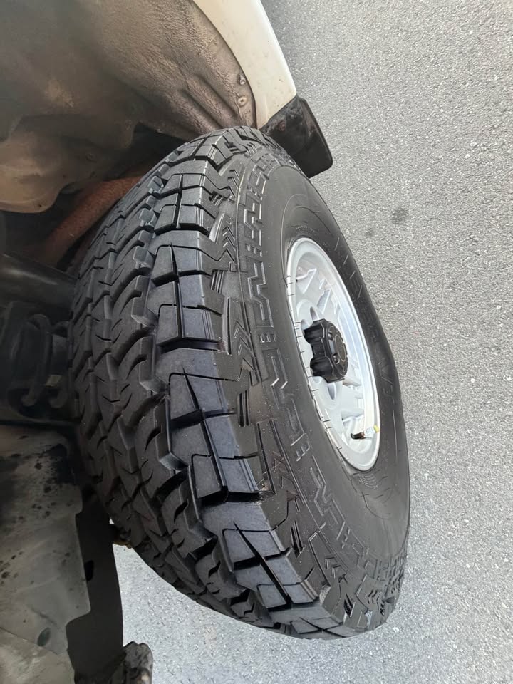 1992 Toyota Landcruiser · 4wd in Lathrop, CA (photo 12) — photo 12