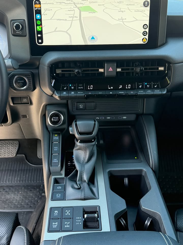 2025 Toyota Land Cruiser (photo 9) — photo 9