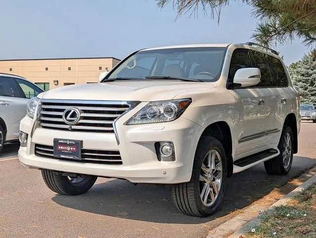 2013 Lexus LX · LX 570 Sport Utility 4D (photo 1) — photo 1