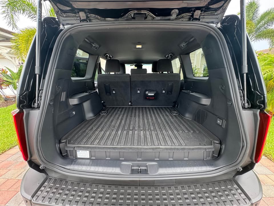 Toyota Land Cruiser in Naples, FL (photo 9) — photo 9