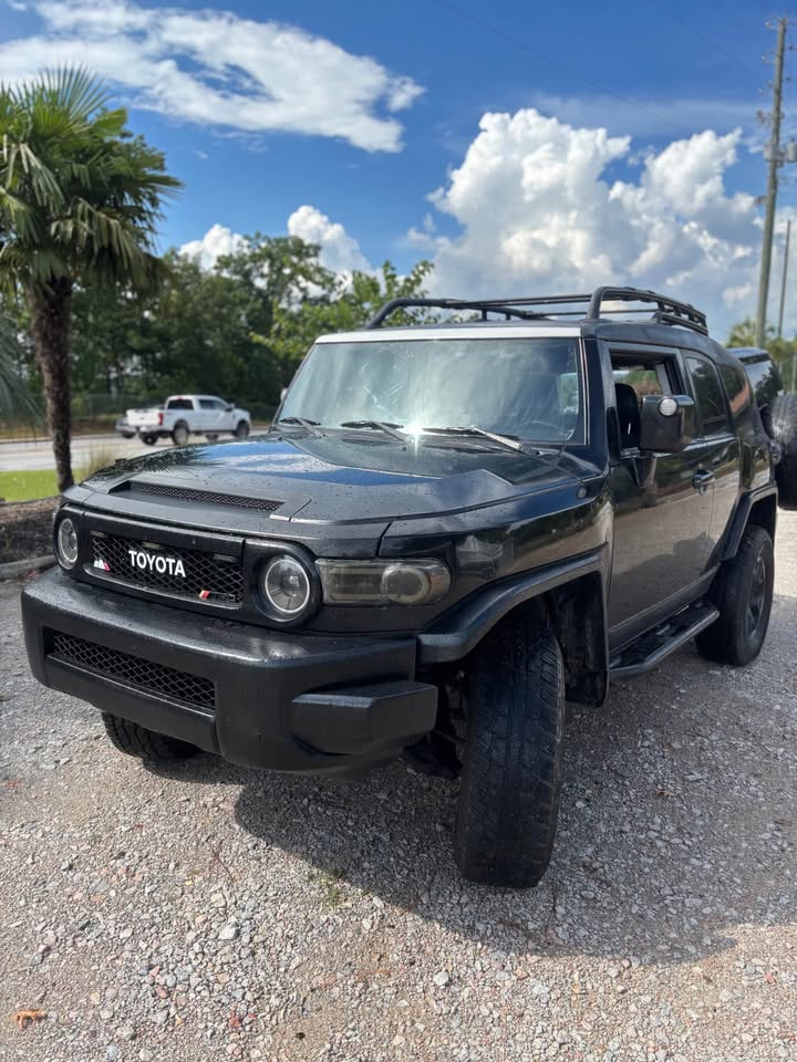 2007 Toyota FJ Cruiser · Sport Utility 2D (photo 7) — photo 7