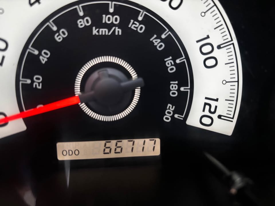 2014 Toyota FJ Cruiser · Sport Utility 2D in Everett, WA (photo 10) — photo 10