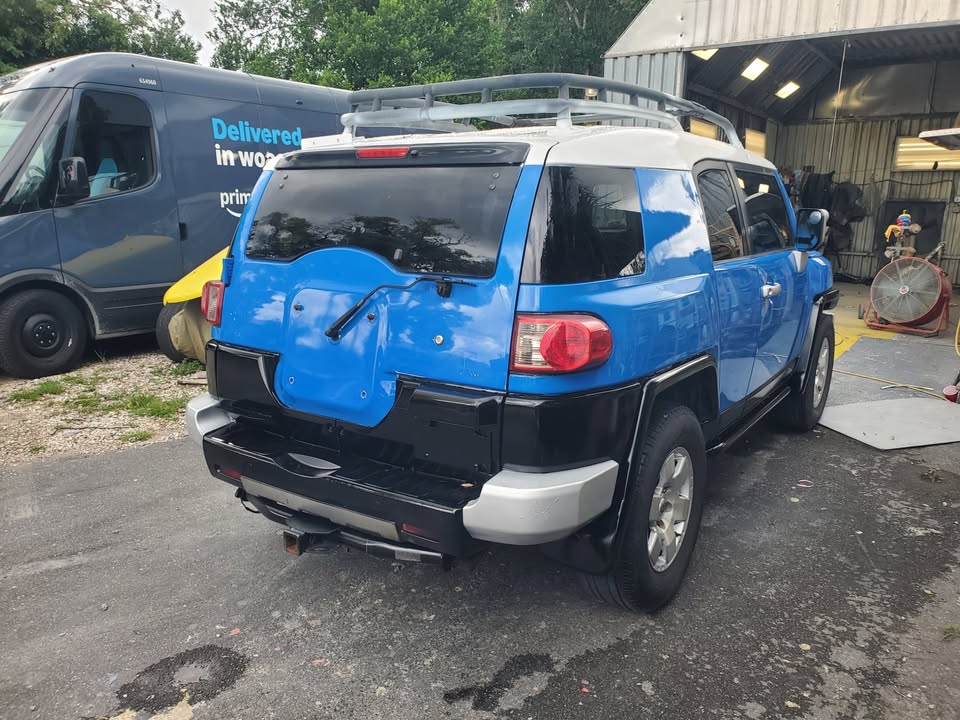 2007 Toyota FJ Cruiser Sport Utility 2D in Orlando, FL (photo 4) — photo 4