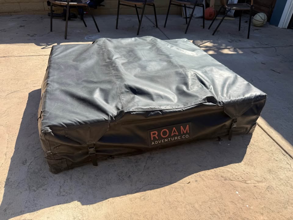 Roam Vagabond Rooftop Tent RTT in Palo Alto, CA (photo 8) — photo 8