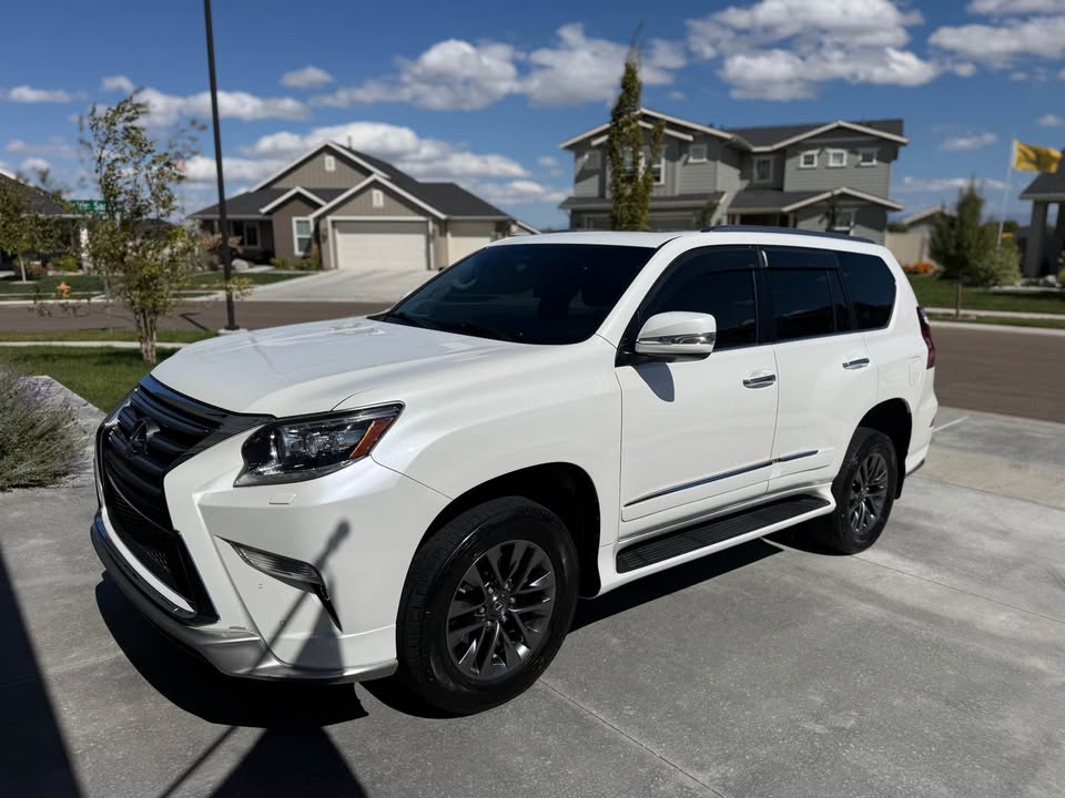 2018 Lexus gx460 in Nampa, ID (photo 5) — photo 5