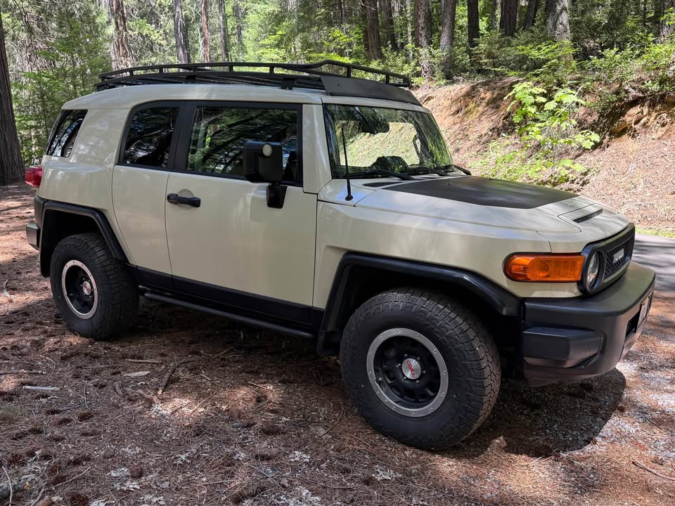 2010 Toyota FJ Cruiser · Trail Teams Special Edition in Rocklin, CA (photo 7) — photo 7