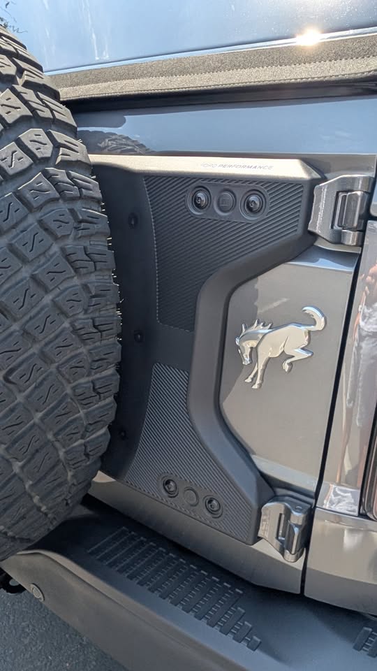 2022 Ford Bronco Outer Banks Sport Utility 2D in Fremont, CA (photo 12) — photo 12