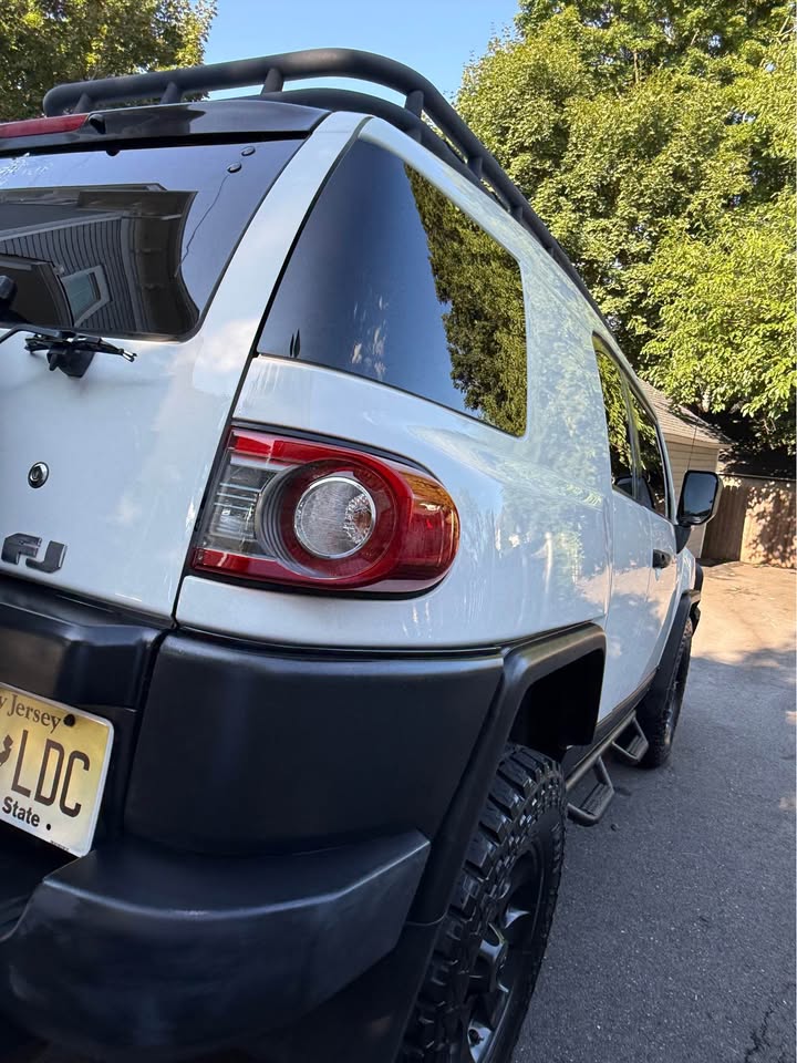 2012 Toyota FJ Cruiser in Denver, CO (photo 4) — photo 4