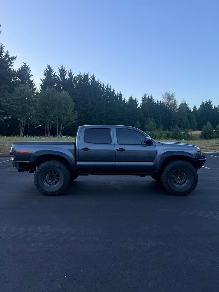 2014 Toyota Tacoma Double Cab · TRD Sport Pickup 4D 5 ft in Woodinville, WA (photo 2)