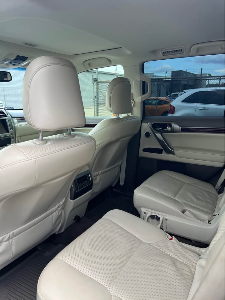 2017 Lexus GX · GX 460 Luxury Sport Utility 4D in New Bern, NC (photo 9) — photo 9