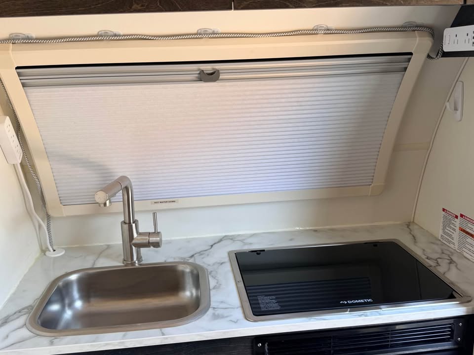 2021 NuCamp TAB 320S Boondock Travel Trailer (photo 6) — photo 6