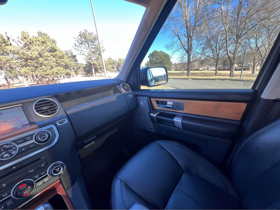 2011 Land Rover lr4 hse lux in Denver, CO (photo 6) — photo 6