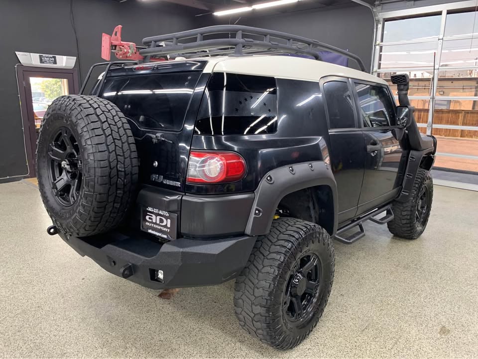 2012 Toyota FJ Cruiser in Aurora, CO (photo 6) — photo 6