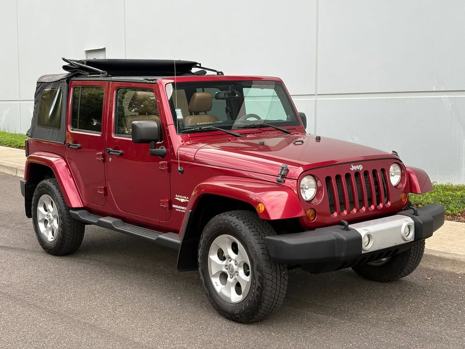 2013 Jeep Wrangler Unlimited Sahara in Portland, OR (photo 7) — photo 7