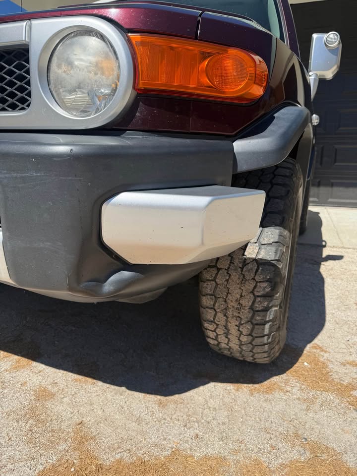 Toyota FJ Cruiser 4WD in Clovis, CA (photo 10)