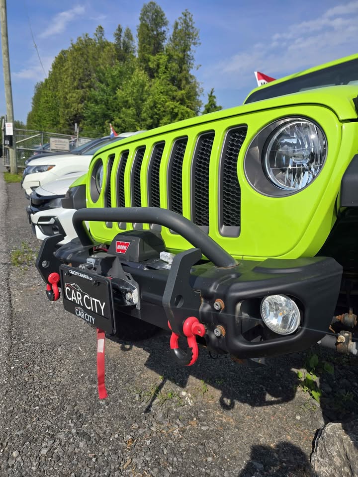 2021 Jeep Wrangler in Ottawa, ON (photo 3)