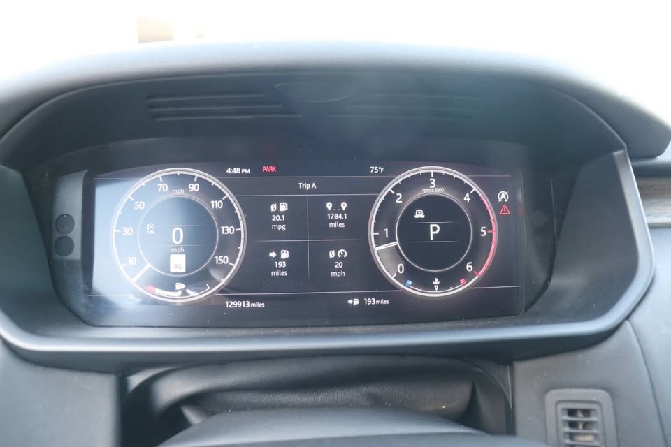 2018 Land Rover Discovery in Tempe, AZ (photo 11) — photo 11