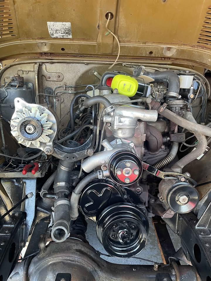 1983 Toyota Landcruiser · FJ60 in Turlock, CA (photo 9) — photo 9