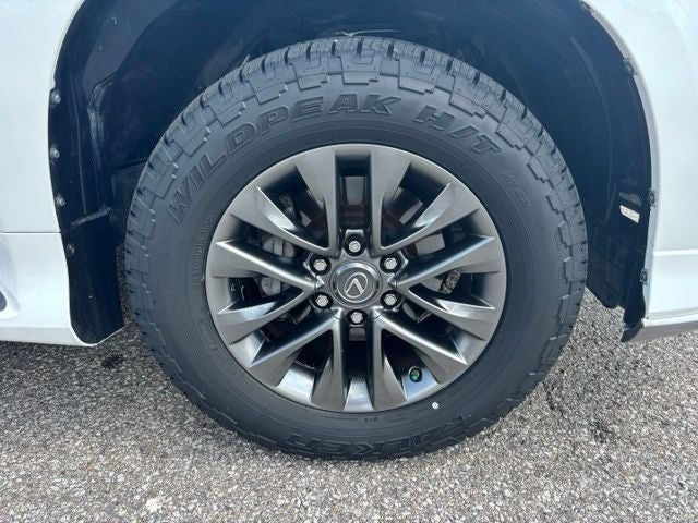 2017 Lexus GX 460 in Paris, TN (photo 12) — photo 12