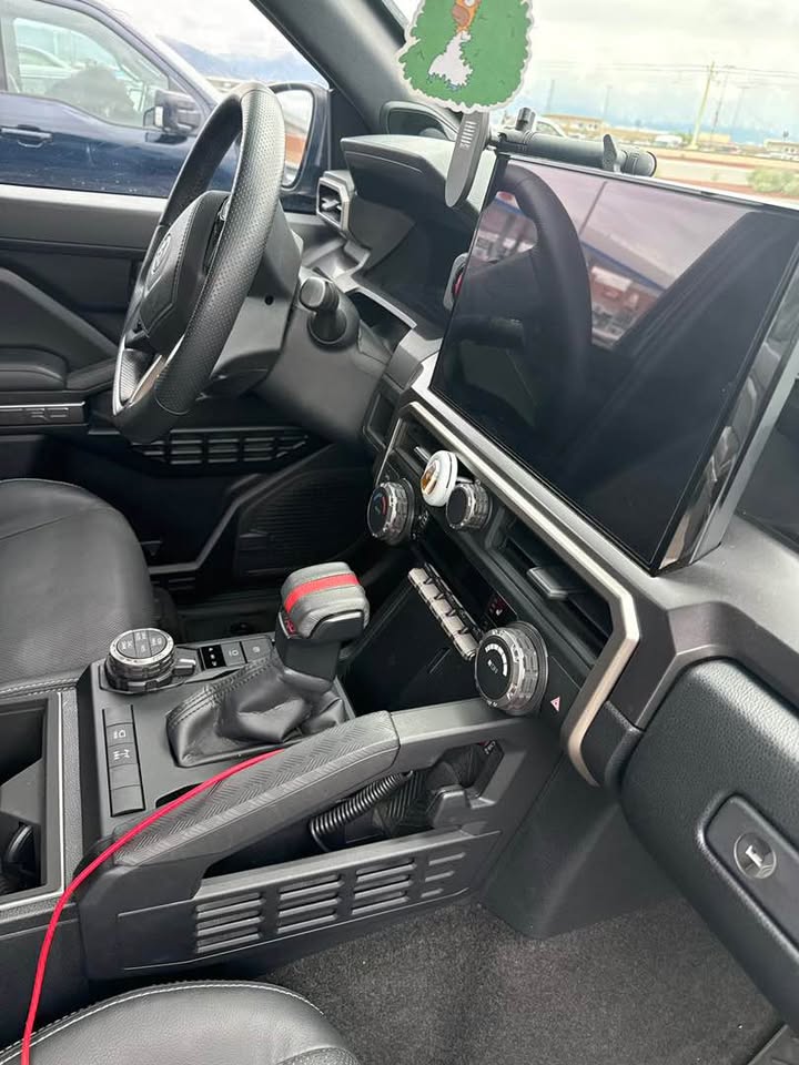 2025 Toyota 4Runner · TRD Off-Road Premium Sport Utility 4D in Draper, UT (photo 11) — photo 11