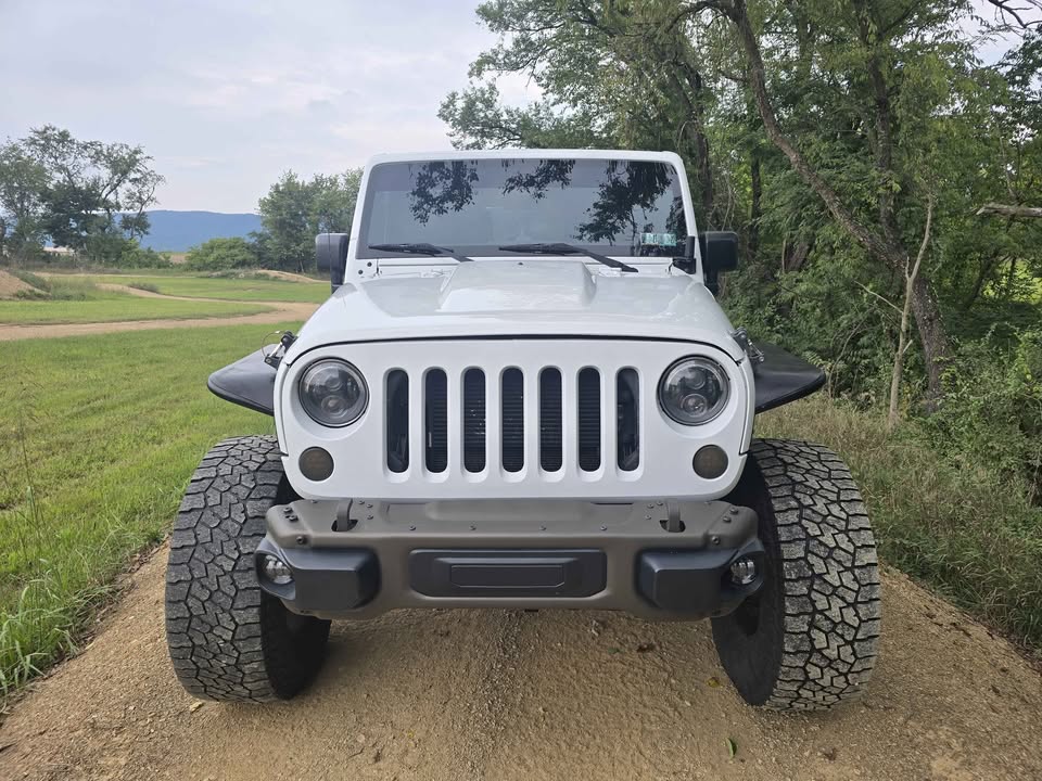 2015 Jeep Wrangler Unlimited · Rubicon Sport Utility 4D in Carlisle, PA (photo 2) — photo 2