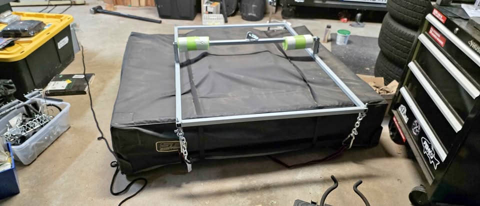 Smittybilt overlander roof top tent in West Suffield, CT (photo 1) — photo 1