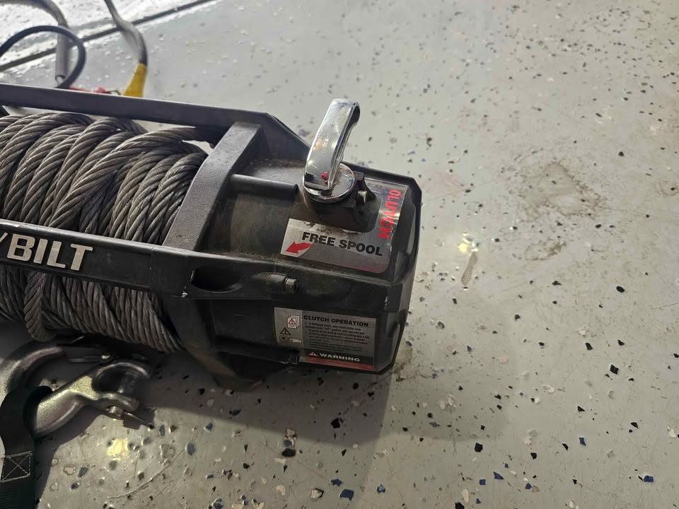 Smittybilt X2O 10,000 lbs Winch in Redmond, OR (photo 3) — photo 3