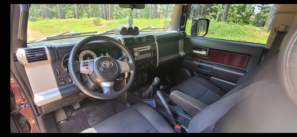 2007 Toyota FJ Cruiser (photo 2) — photo 2